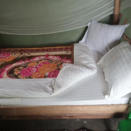 Lake Lyantonde Eco Campsite Original Fort Portal Εξωτερικό φωτογραφία