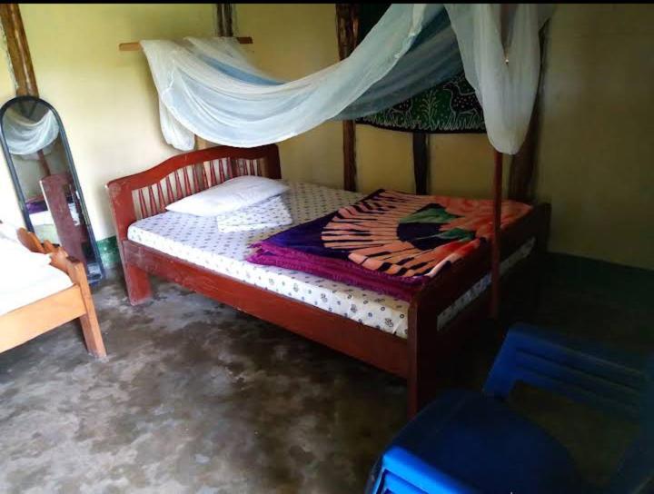Lake Lyantonde Eco Campsite Original Fort Portal Εξωτερικό φωτογραφία